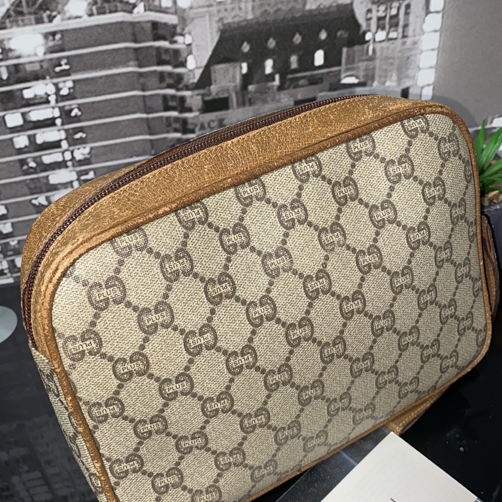 SOLDAuthentic Gucci GG Plus Bag - Picture 6 of 16